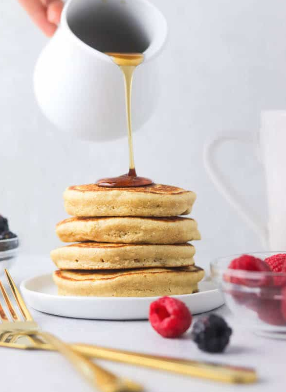 blended oat flour pancakes - postpartum freezer meal